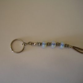 Key ring with opals and suede camel, 160x14mm