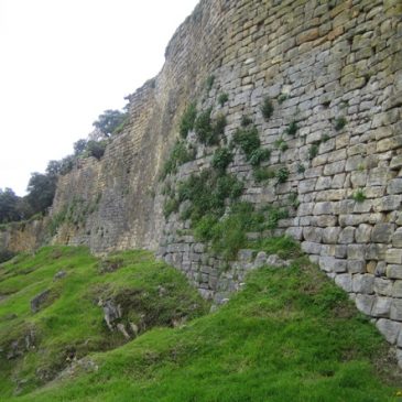 Kuelap Fortress, Wall